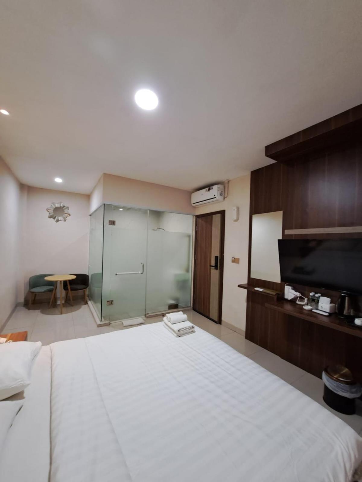 Hotel Morena Batam Exteriér fotografie